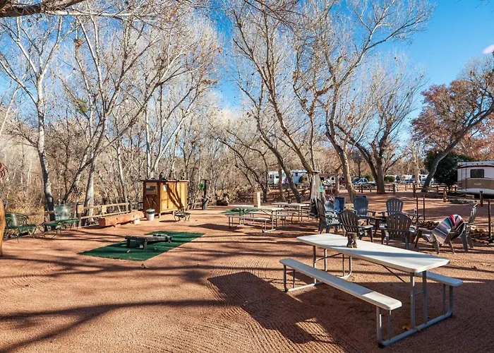 Cozy Creekside 95 Near Montezumas Castle Camp Verde